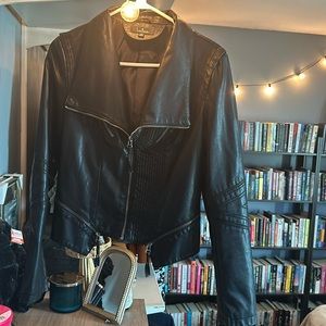 Lulus leather jacket